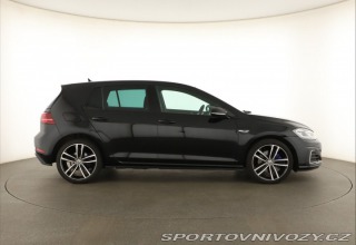 Volkswagen Golf GTE 2020