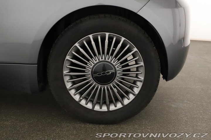 Fiat 500 500e 42 kWh 2024