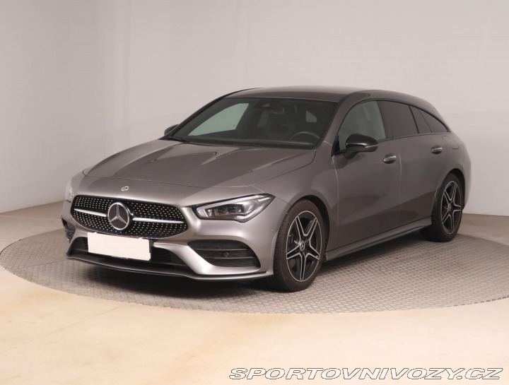 Mercedes-Benz CLA AMG Paket 200 2022