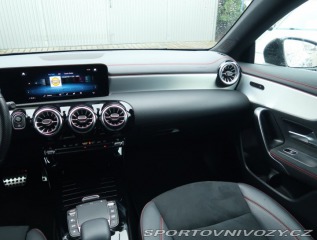 Mercedes-Benz CLA AMG Paket 200 2022