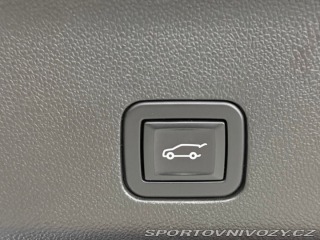 Ostatní značky Ostatní modely Cadillac Escalade 6.2 V8 AWD ESV SPORT PLAT 2022