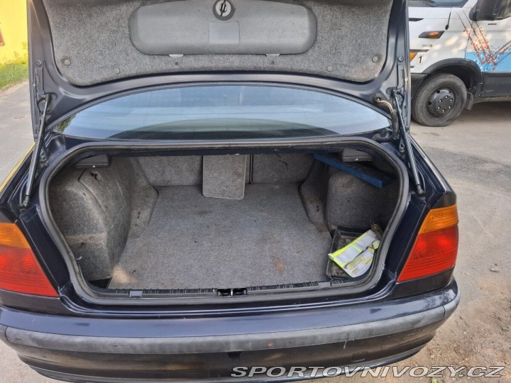 BMW 3 2,0   320d 2001
