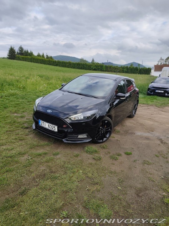Ford Focus ST st 184kw benzín rv.2018 2018