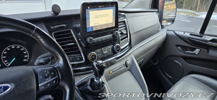 Ford Ostatní modely Tourneo Custom 2,0 TDCi 130 k – 9 míst 2018