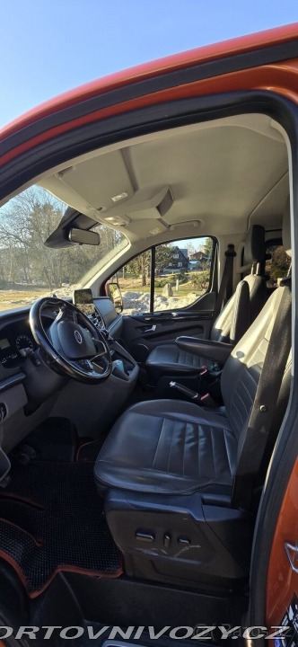 Ford Ostatní modely Tourneo Custom 2,0 TDCi 130 k – 9 míst 2018