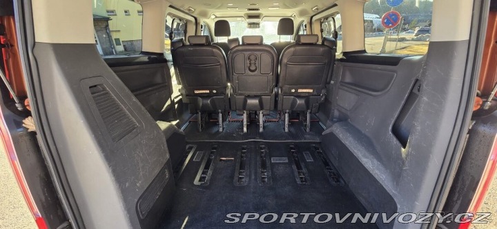 Ford Ostatní modely Tourneo Custom 2,0 TDCi 130 k – 9 míst 2018