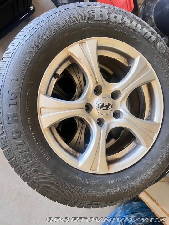 Hyundai Ostatní modely ix35 2,0 2012