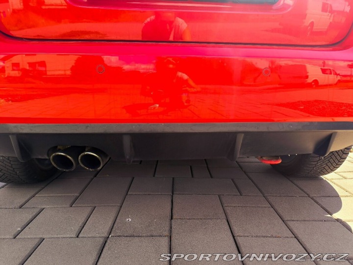 Škoda Fabia RS 1,4 II RS TSI DSG 2012