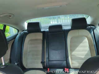 Volkswagen CC 2,0 TDI 103kW 4x4, šedá 2013