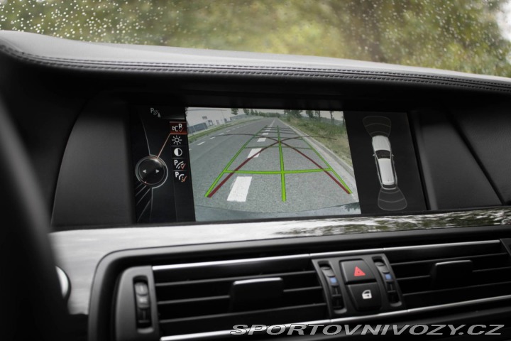BMW 5 Touring M550d xDrive / A 2013