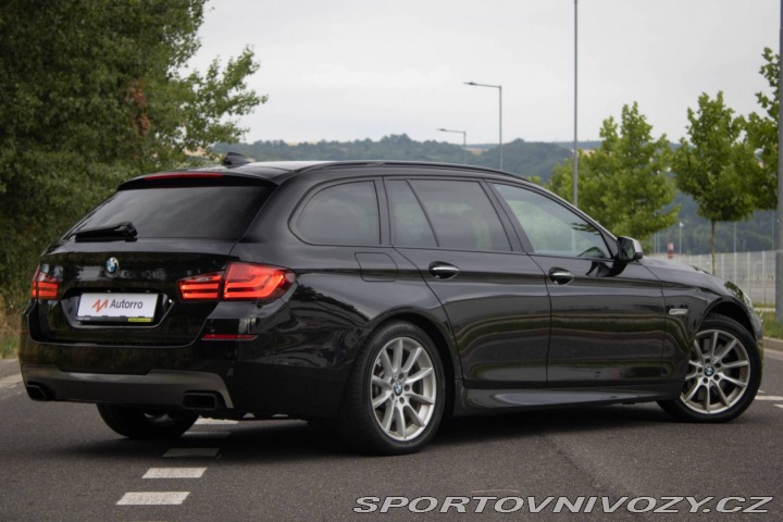 BMW 5 Touring M550d xDrive / A 2013