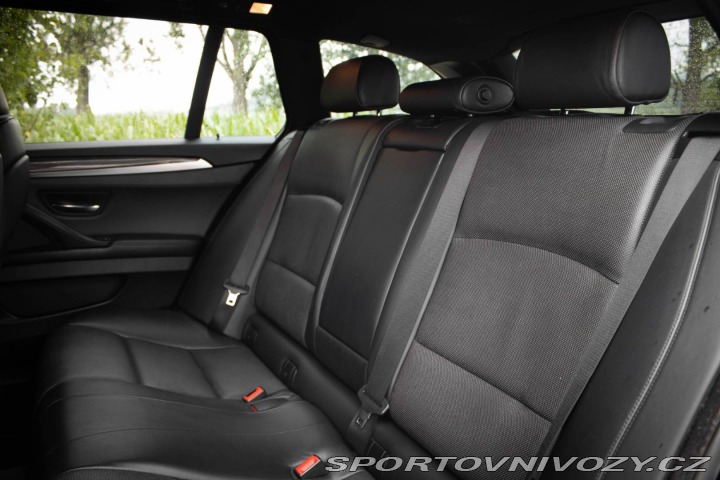 BMW 5 Touring M550d xDrive / A 2013