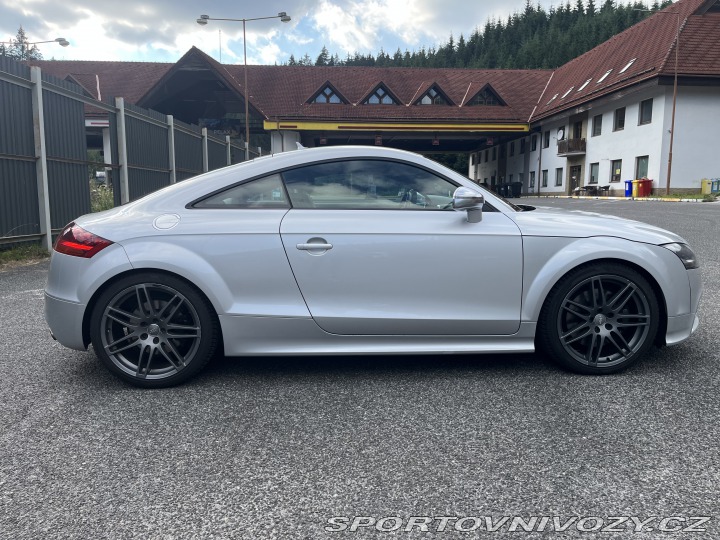 Audi TT TTS 8J 2008