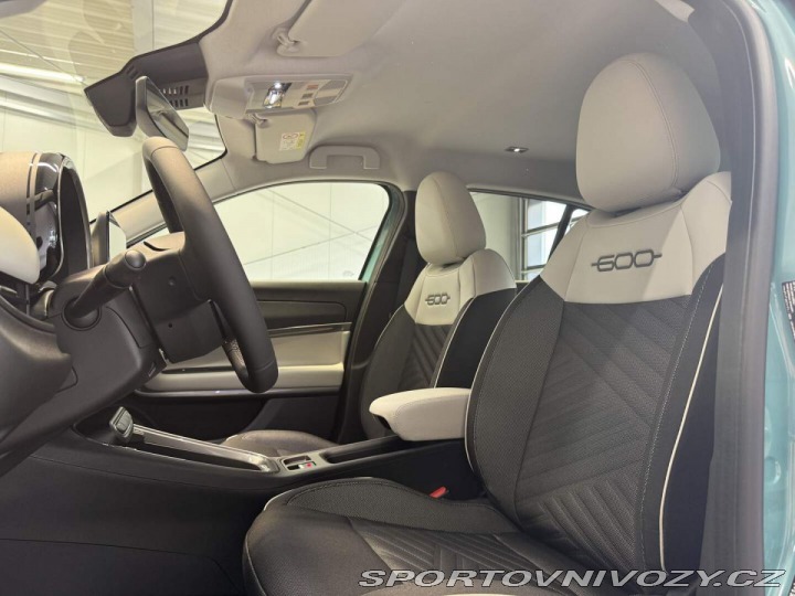 Fiat 600 La Prima 1.2 Turbo Hybrid 2026