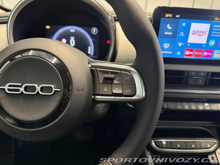 Fiat 600 La Prima 1.2 Turbo Hybrid 2026
