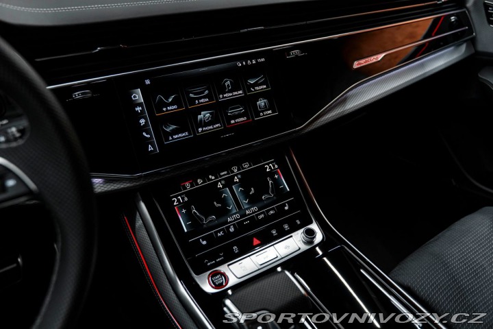 Audi SQ8 2024