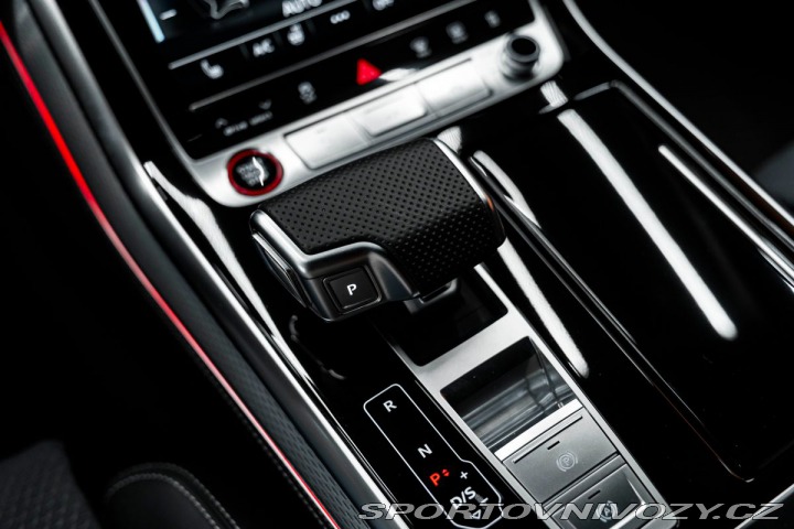 Audi SQ8 2024