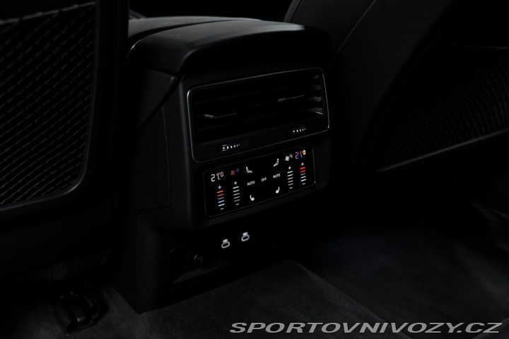 Audi SQ8 2024