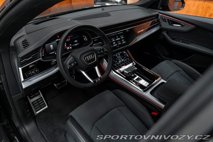 Audi SQ8 2024