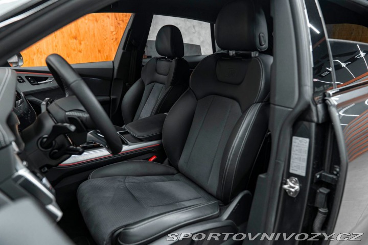 Audi SQ8 2024