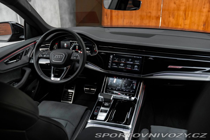 Audi SQ8 2024