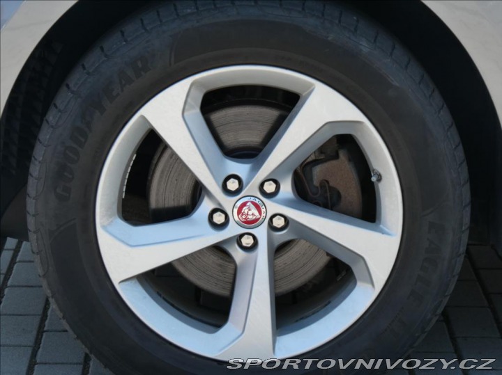 Jaguar F-Pace 3,0 d Portfolio,1Maj,ČR,D 2019