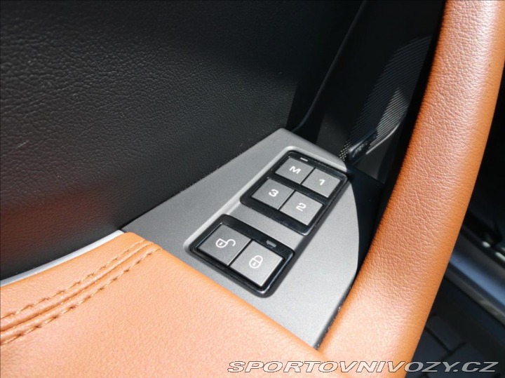 Jaguar F-Pace 3,0 d Portfolio,1Maj,ČR,D 2019