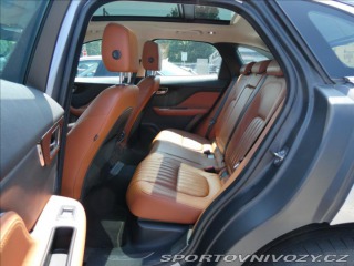 Jaguar F-Pace 3,0 d Portfolio,1Maj,ČR,D 2019