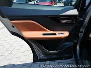 Jaguar F-Pace 3,0 d Portfolio,1Maj,ČR,D 2019