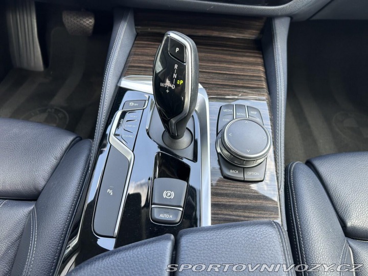 BMW 5 5540i xDrive Luxury Line 2017