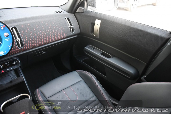 Mini Countryman D 2,0D JCW ČR 1.MAJ 2024