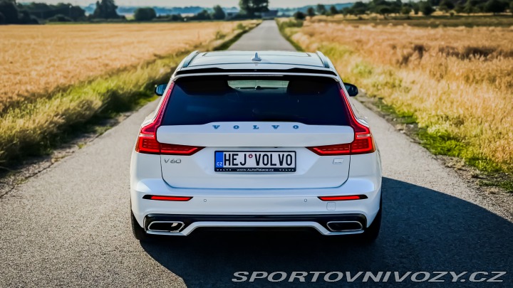 Volvo V60 V60 T8 2021