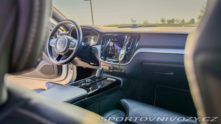 Volvo V60 V60 T8 2021