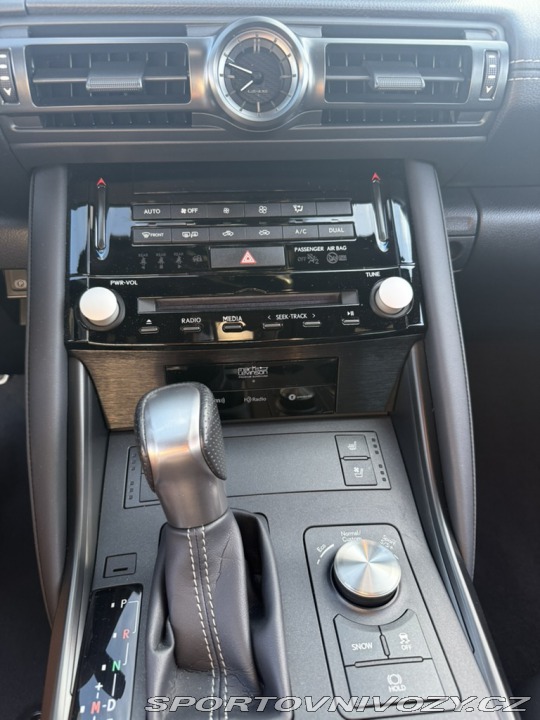 Lexus IS IS 500 F Sport 2024