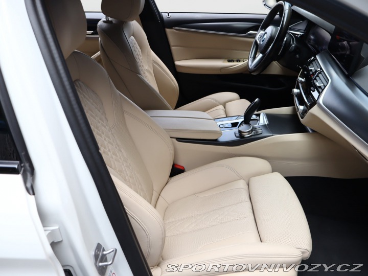BMW 5 M Sport 530e 2022