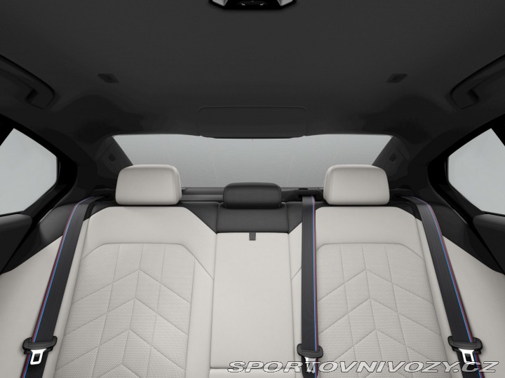 BMW 5 550e xDrive 2025