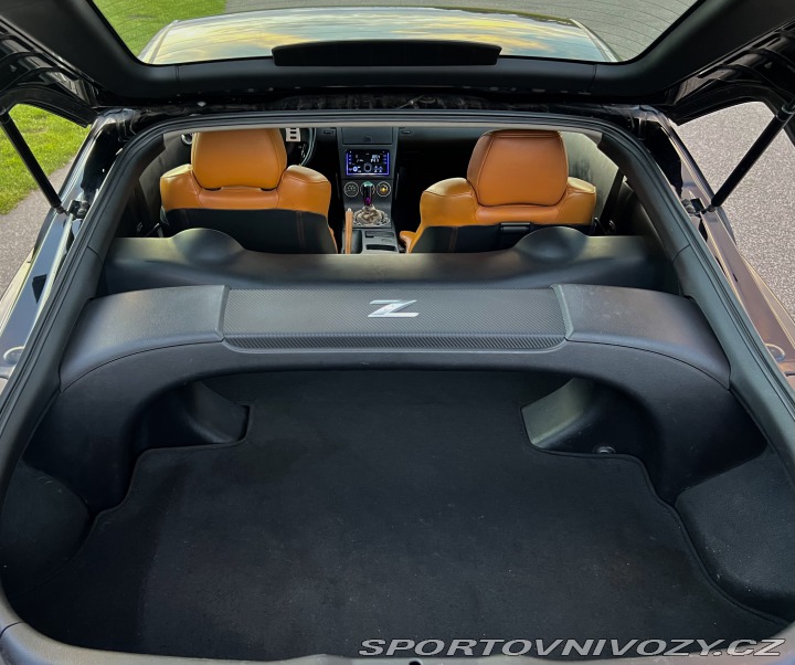 Nissan 350 Z 1800