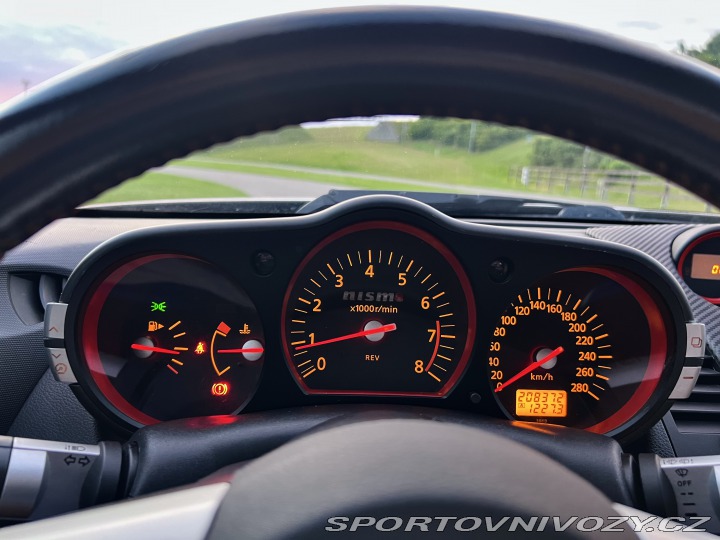 Nissan 350 Z 1800