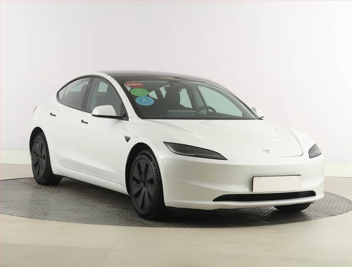 Tesla Model 3 Long Range RWD 79kWh, SoH