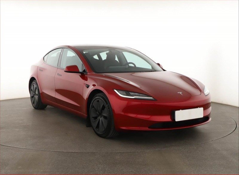 Tesla Model 3 Long Range 4WD 79kWh, SoH