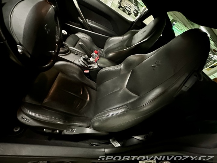 Peugeot RCZ 2011