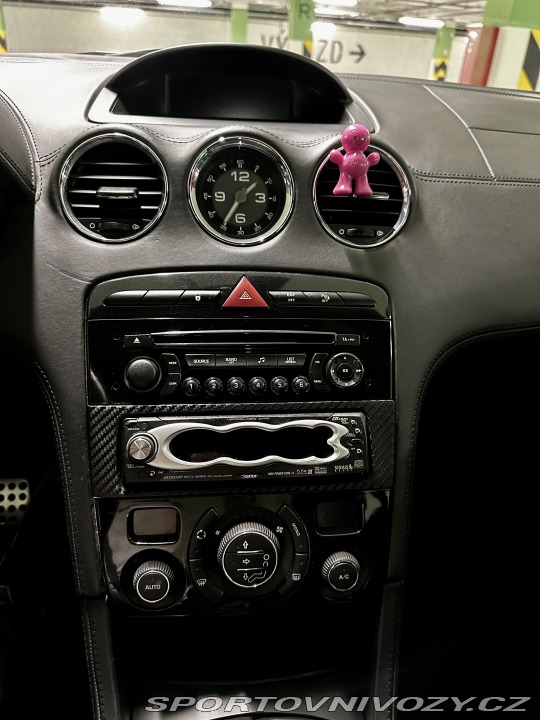Peugeot RCZ 2011