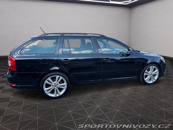 Škoda Octavia RS RS 2,0TSI 147kw DSG 2011