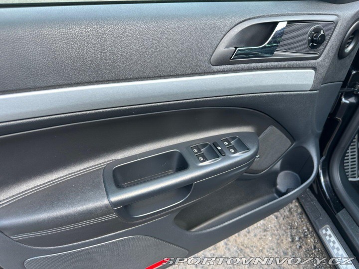 Škoda Octavia RS RS 2,0TSI 147kw DSG 2011