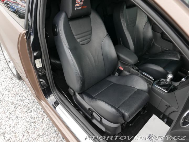 Ford Focus ST 2,5 ST Black Edition 2007