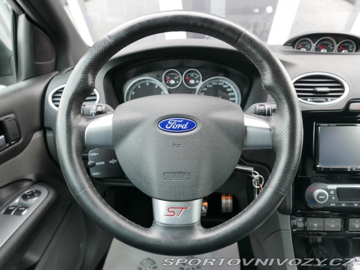 Ford Focus ST 2,5 ST Black Edition 2007