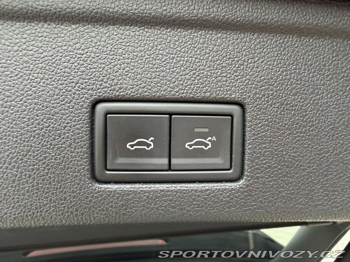 Volkswagen Ostatní modely Touareg 3.0TDI 210kW R-LINE HUD P 2021