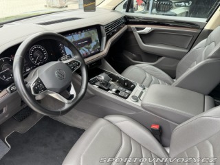 Volkswagen Ostatní modely Touareg 3.0TDI 210kW R-LINE HUD P 2021