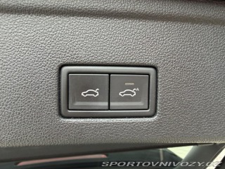 Volkswagen Ostatní modely Touareg 3.0TDI 210kW R-LINE HUD P 2021