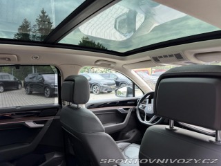 Volkswagen Ostatní modely Touareg 3.0TDI 210kW R-LINE HUD P 2021